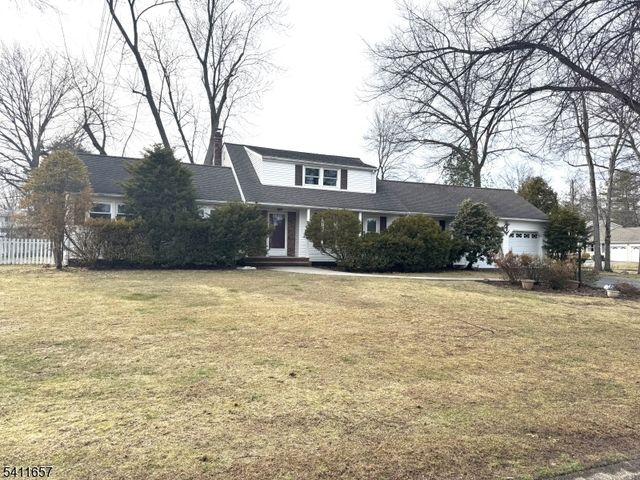 2 Peach Tree Ct, Parsippany-troy Hills Twp., NJ 07054