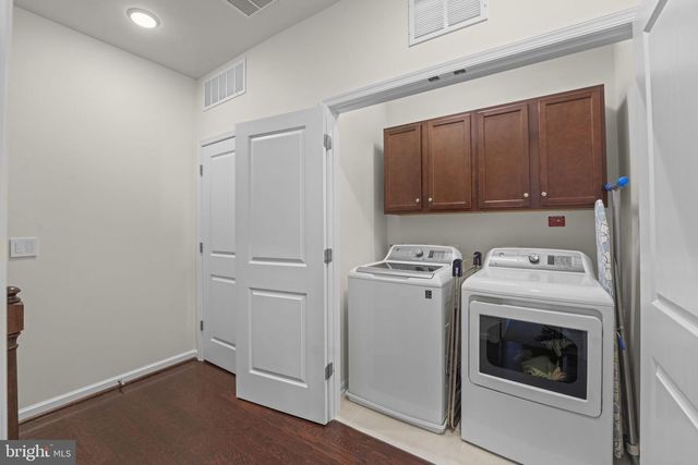 24664 CABLE MILL TER, Aldie, VA 20105