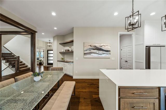 9310 Carbondale Street, Lenexa, KS 66227