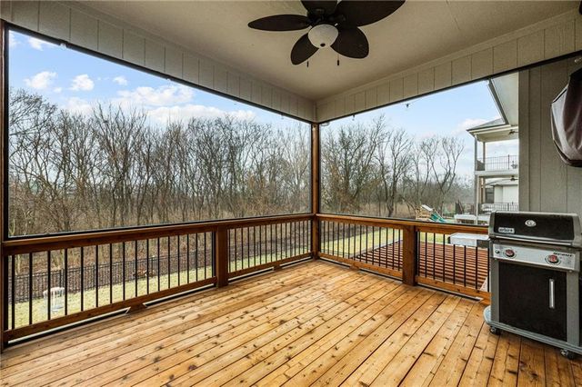 9310 Carbondale Street, Lenexa, KS 66227