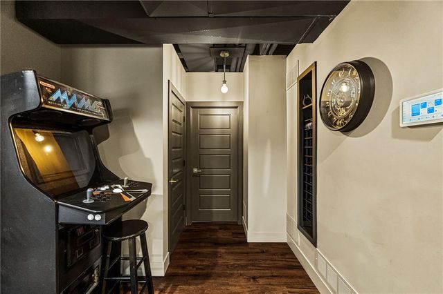 9310 Carbondale Street, Lenexa, KS 66227