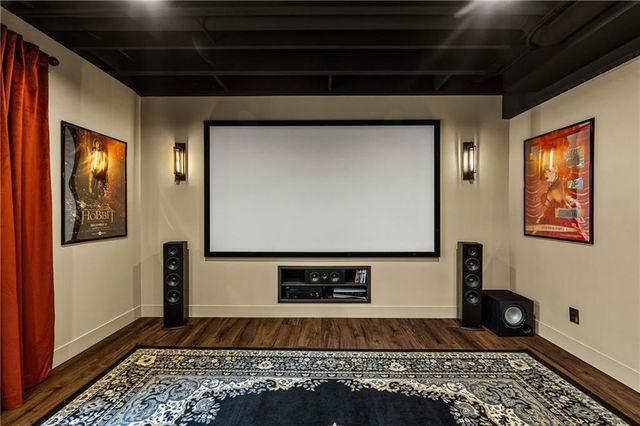 9310 Carbondale Street, Lenexa, KS 66227