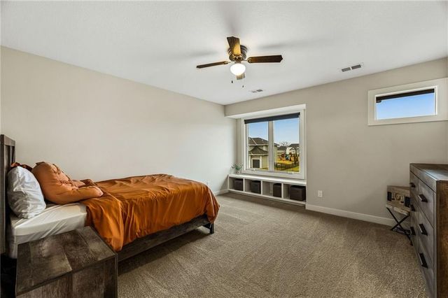 9310 Carbondale Street, Lenexa, KS 66227