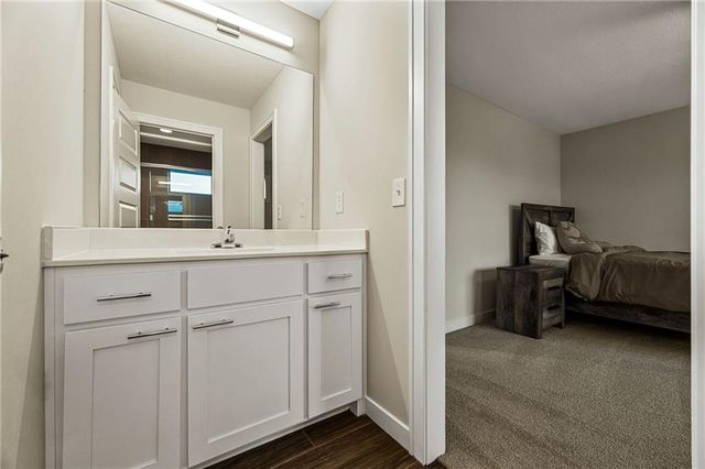 9310 Carbondale Street, Lenexa, KS 66227