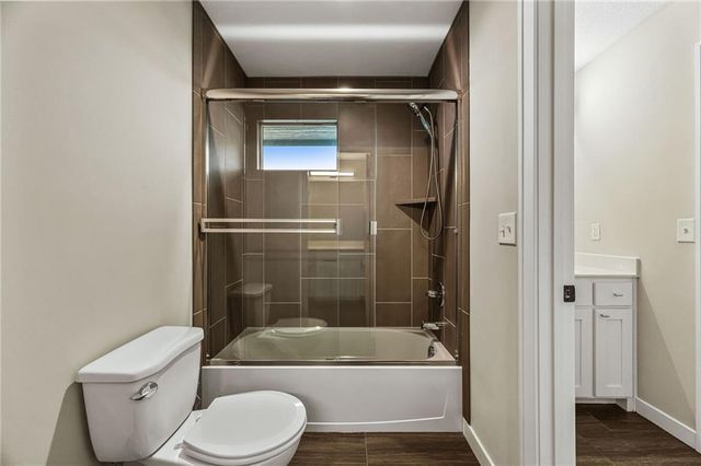 9310 Carbondale Street, Lenexa, KS 66227