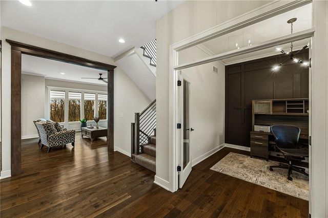 9310 Carbondale Street, Lenexa, KS 66227