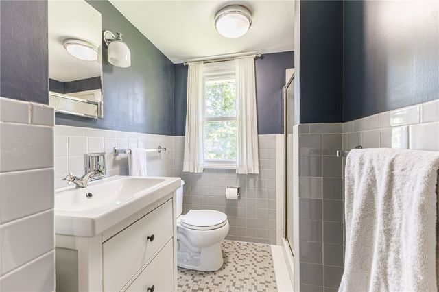 180 Overbrook Road, Pittsford, NY 14618