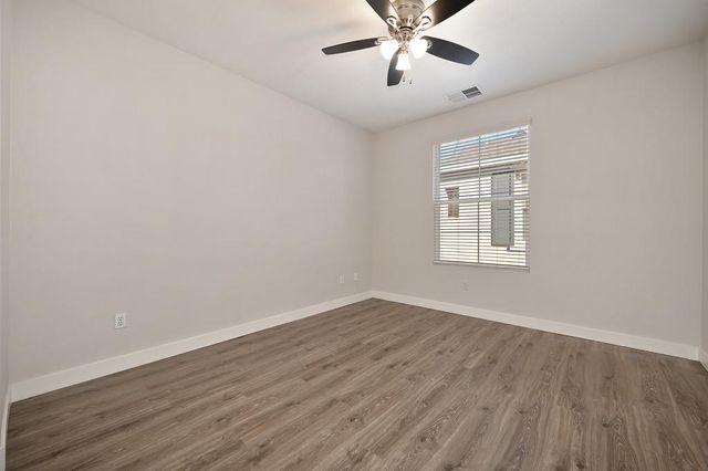 6103 Rockport Ln, Citrus Heights, CA 95621