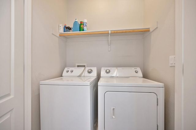 6103 Rockport Ln, Citrus Heights, CA 95621