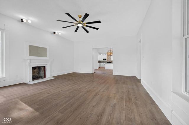 222 Douglas Street, Greenfield, IN 46140