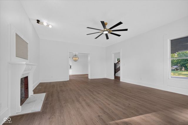 222 Douglas Street, Greenfield, IN 46140