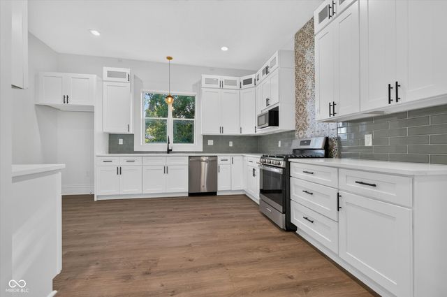 222 Douglas Street, Greenfield, IN 46140