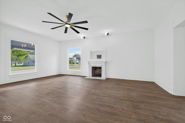 222 Douglas Street, Greenfield, IN 46140