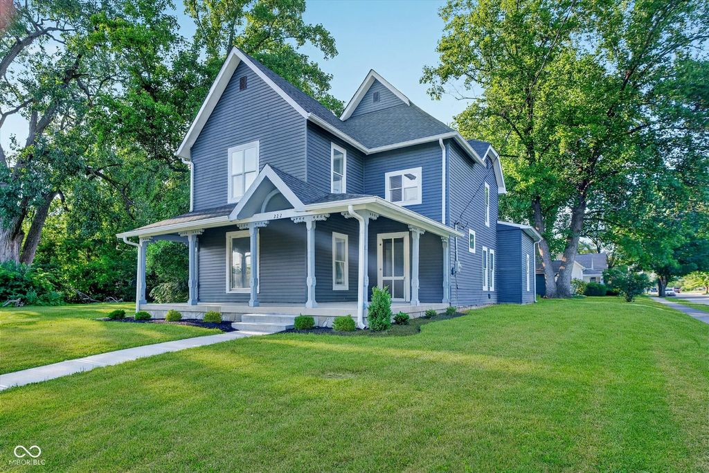 222 Douglas Street, Greenfield, IN 46140