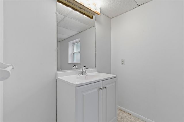 790 Highland Avenue, Carnegie, PA 15106