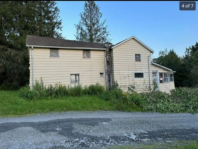22 MOUNTAIN TOP, Hancock, NY 13783
