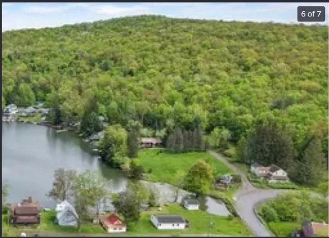 22 MOUNTAIN TOP, Hancock, NY 13783