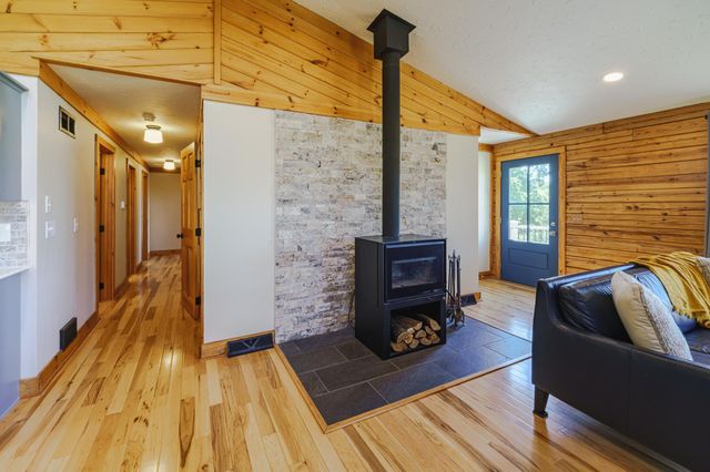 24754 Newport Avenue, Prior Lake, MN 55372