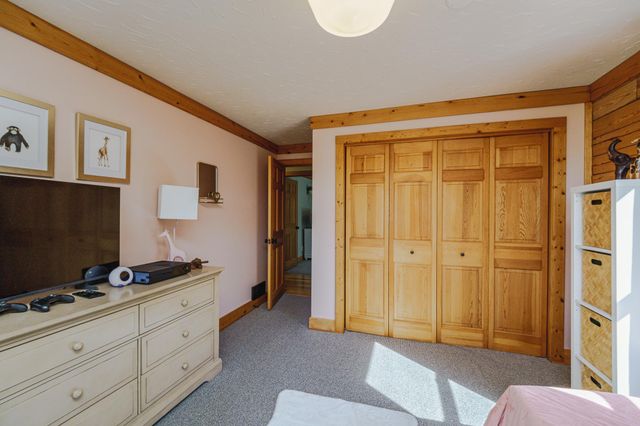 24754 Newport Avenue, Prior Lake, MN 55372