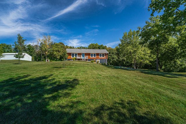 24754 Newport Avenue, Prior Lake, MN 55372