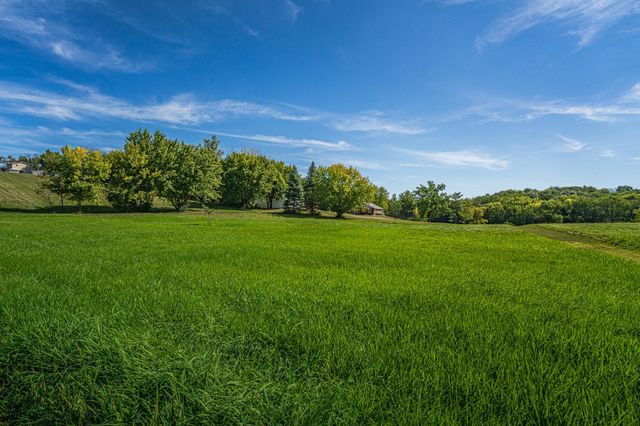 24754 Newport Avenue, Prior Lake, MN 55372