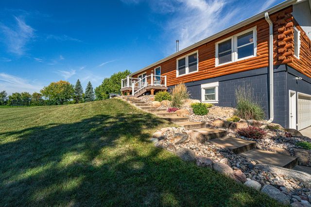 24754 Newport Avenue, Prior Lake, MN 55372