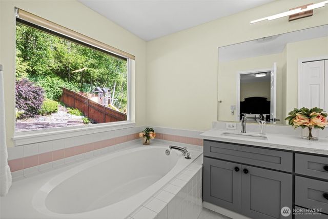 7619 72nd Dr NE, Marysville, WA 98270