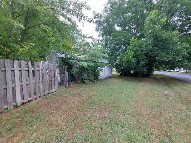 121 Washington Street, Lowell, AR 72745