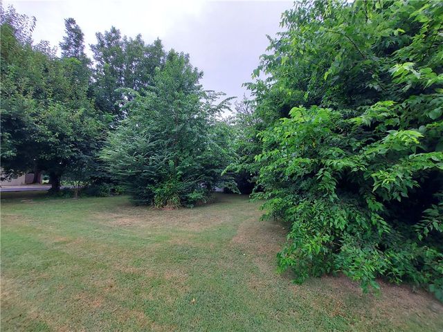 121 Washington Street, Lowell, AR 72745