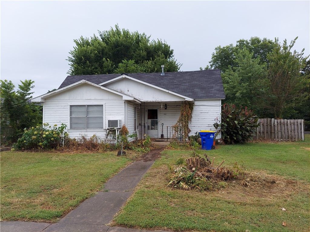 121 Washington Street, Lowell, AR 72745
