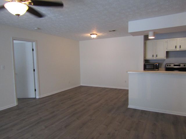 70 Creekwood Drive, 1, Wilder, KY 41071