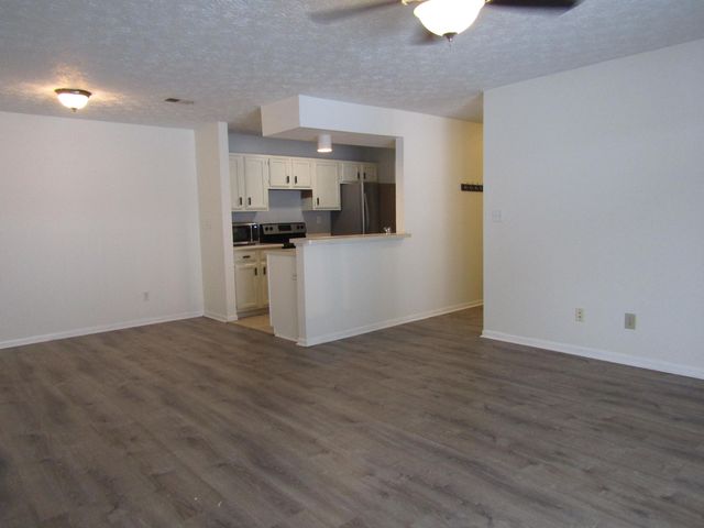 70 Creekwood Drive, 1, Wilder, KY 41071