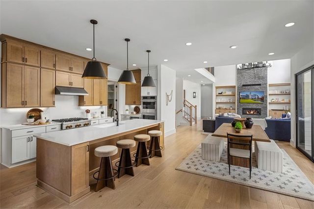 1621 Ledgestone Way, Lawrenceville, GA 30043