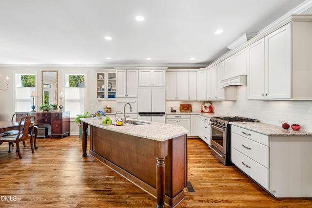 132 Old Piedmont Circle, Chapel Hill, NC 27516