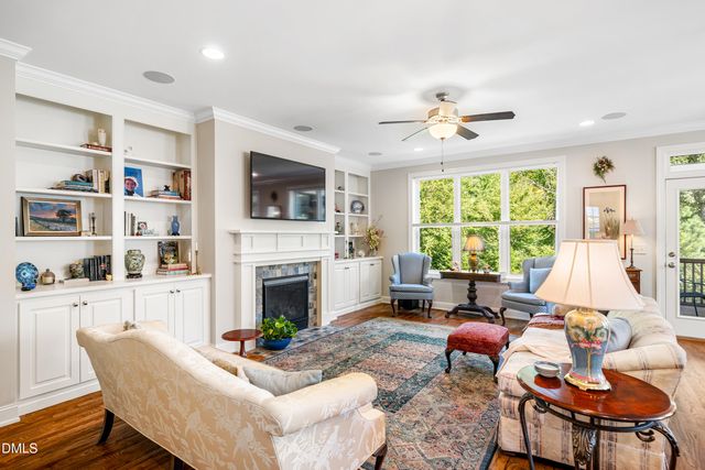 132 Old Piedmont Circle, Chapel Hill, NC 27516