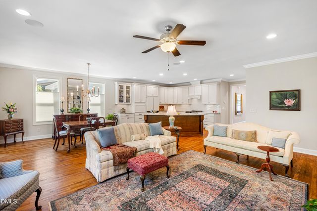 132 Old Piedmont Circle, Chapel Hill, NC 27516