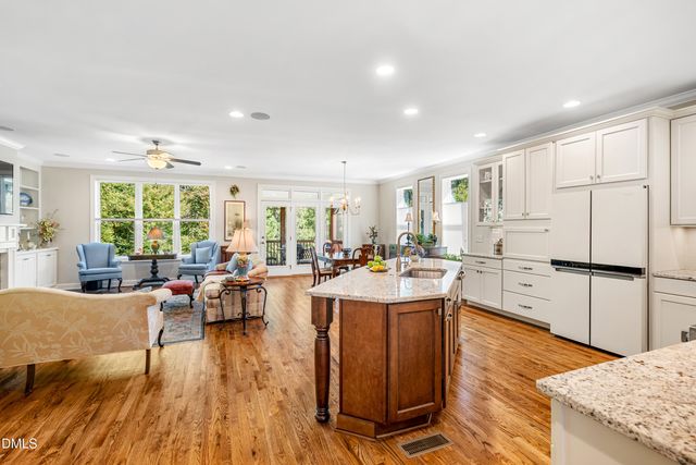 132 Old Piedmont Circle, Chapel Hill, NC 27516