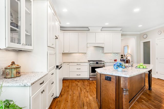 132 Old Piedmont Circle, Chapel Hill, NC 27516