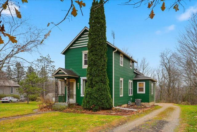 641 W Main Street W, Ellsworth, WI 54011