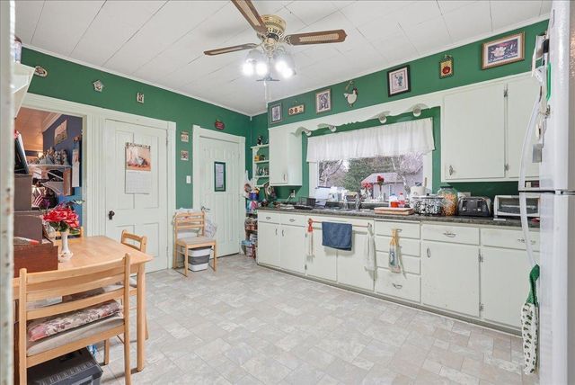 641 W Main Street W, Ellsworth, WI 54011