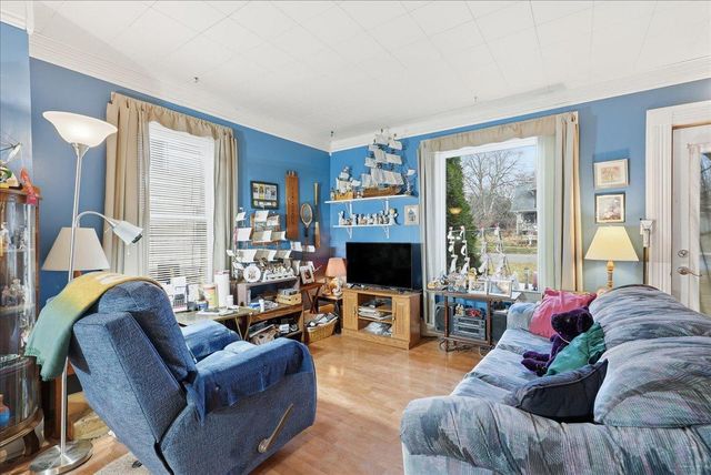 641 W Main Street W, Ellsworth, WI 54011