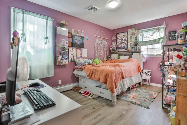 668 West Hollis Street, Nashua, NH 03062