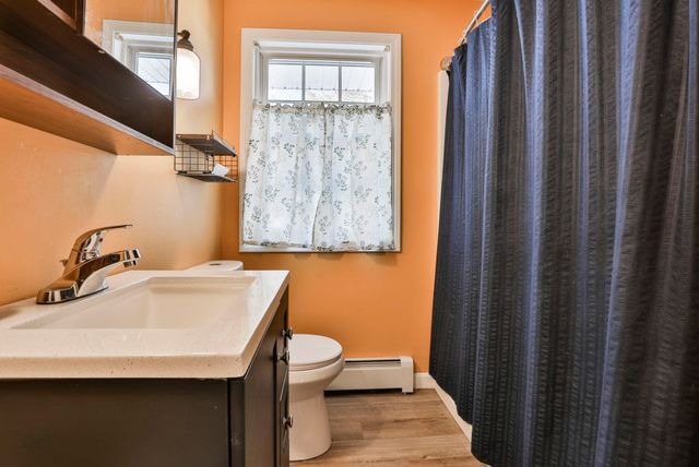 668 West Hollis Street, Nashua, NH 03062