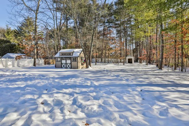 668 West Hollis Street, Nashua, NH 03062