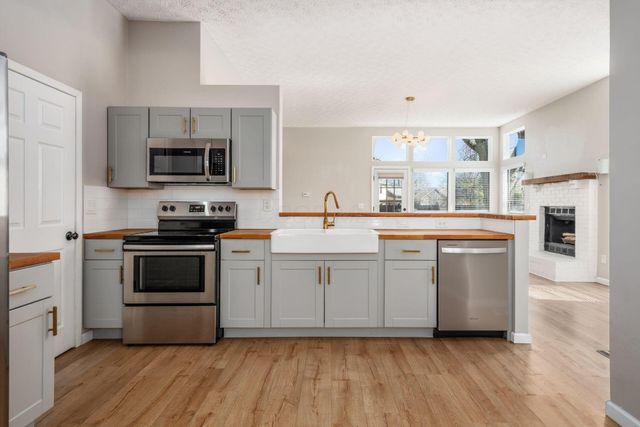 7682 Traphill Court, Columbus, OH 43235