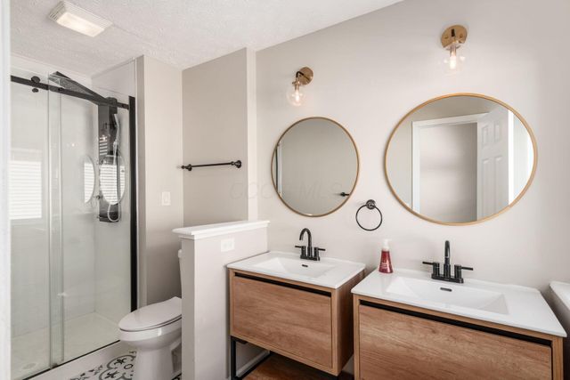 7682 Traphill Court, Columbus, OH 43235