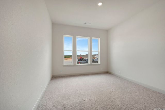 10027 Grandview Rd, Boerne, TX 78006