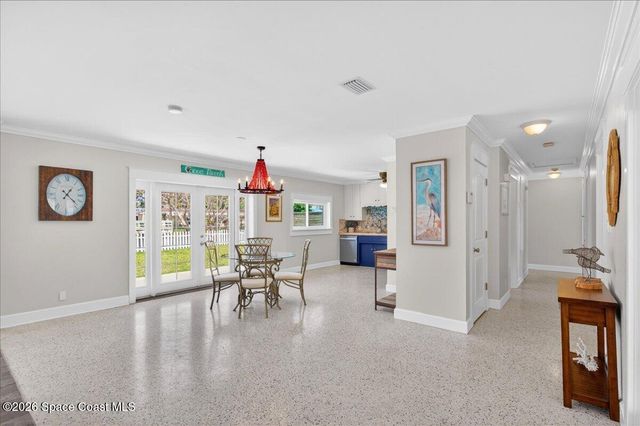 433 Blakey Boulevard, Cocoa Beach, FL 32931