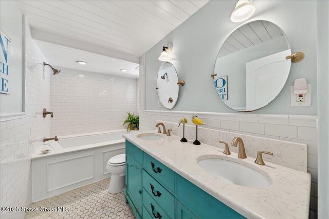 433 Blakey Boulevard, Cocoa Beach, FL 32931