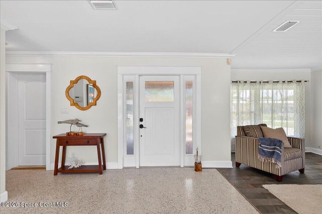 433 Blakey Boulevard, Cocoa Beach, FL 32931